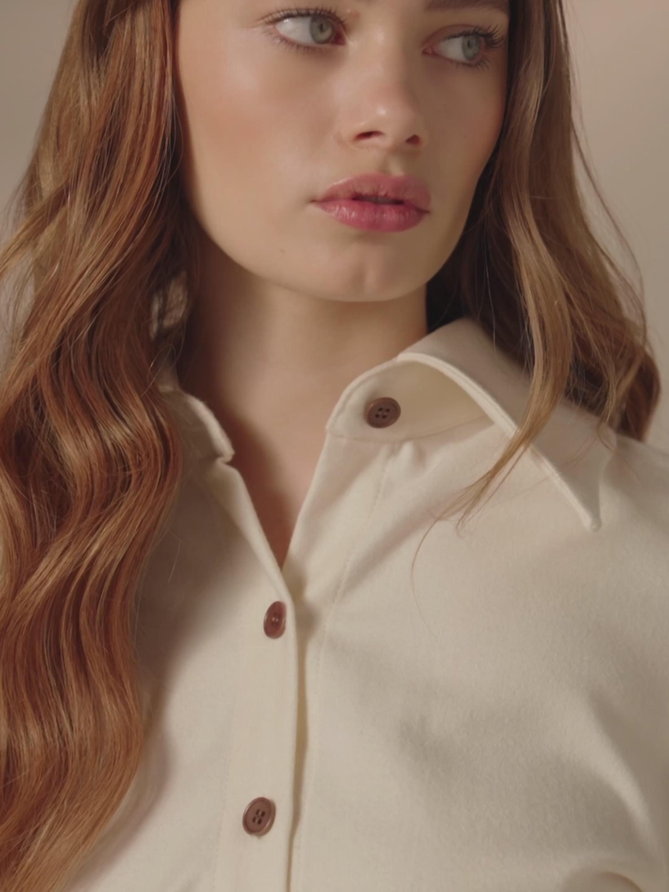 Load video: WOMEN'S CASHMERE LOUNGE SET