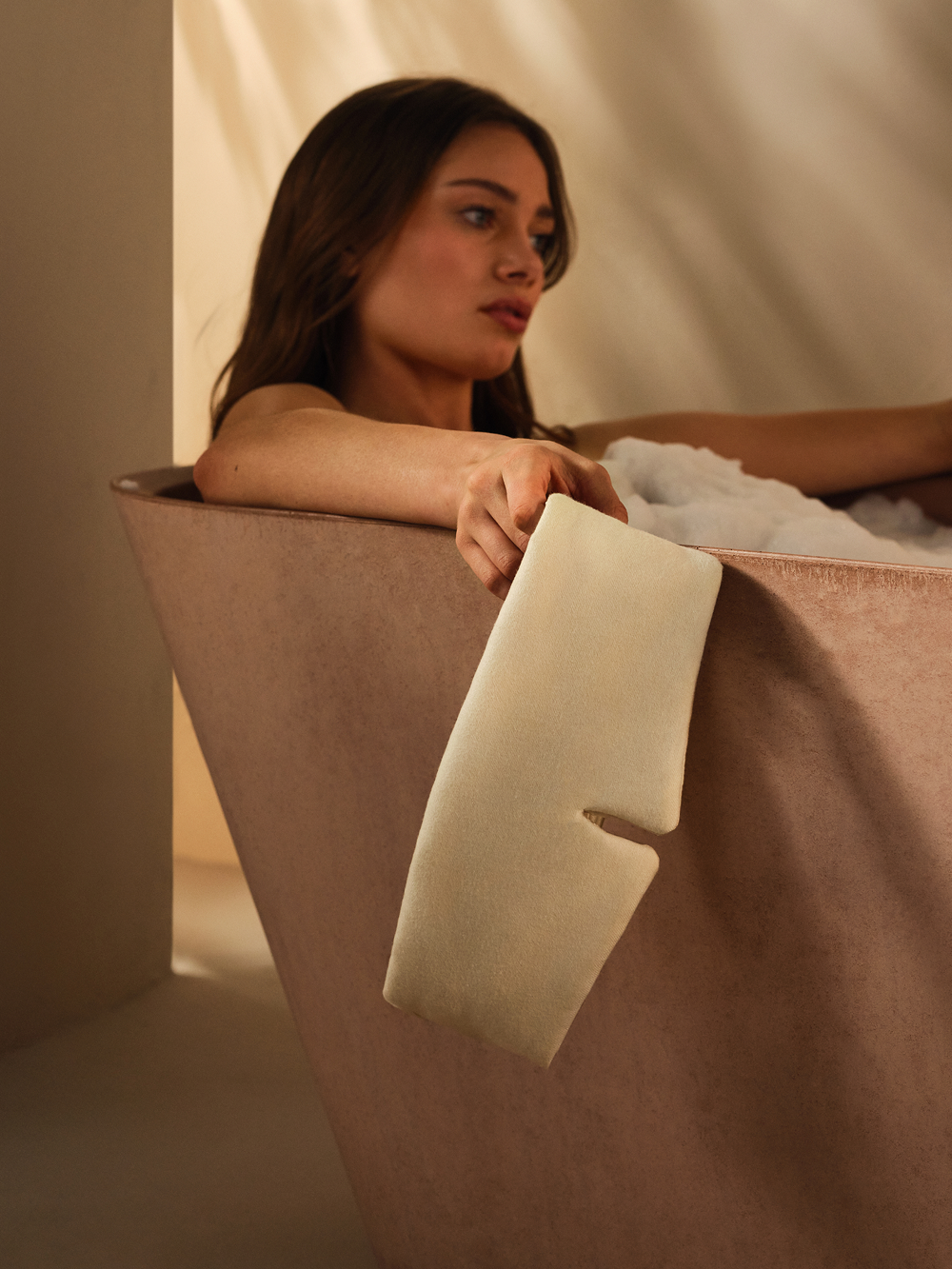 Silk and Cashmere black-out eyemask