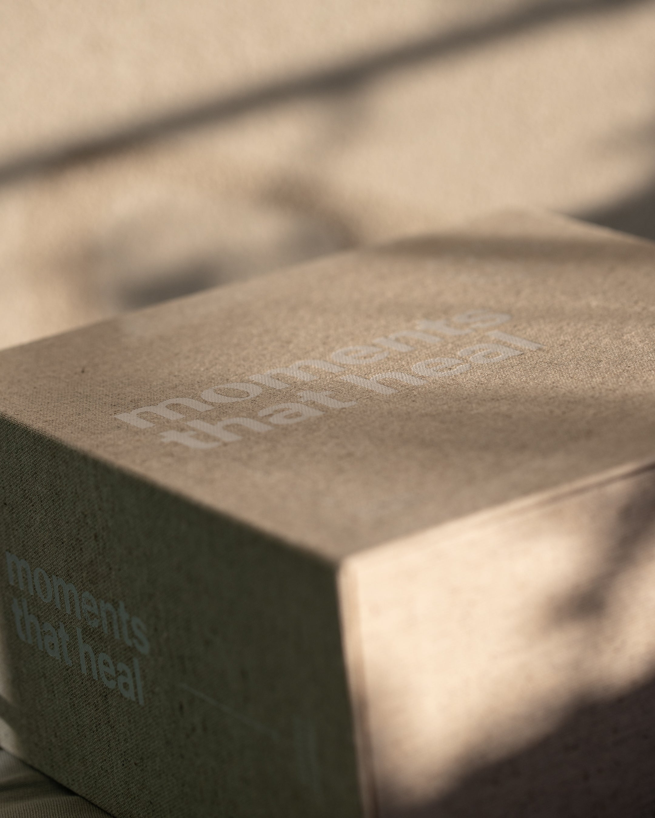 Moments that heal // Guided Journal